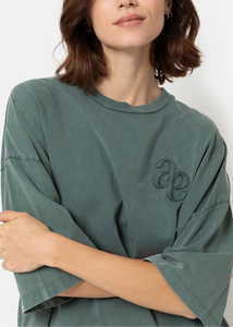 ELOISE-A TEE | VINTAGE GREEN