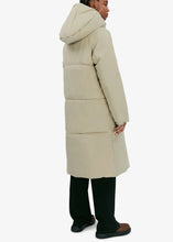 Charger l&#39;image dans la galerie, ELSIE HEAVY WINTER JACKET | SAND GREY ELVINE