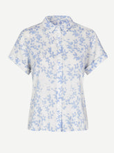 Load image into Gallery viewer, MAJAN SS SHIRT | MEADOW LIGHT BLUE SAMSOE SAMSOE