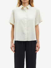 Load image into Gallery viewer, MINA SS SHIRT | SILVER GREEN SAMSOE SAMSOE