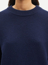 Load image into Gallery viewer, MARLY CREW NECK | INKWELL by SAMSOE SAMSOE