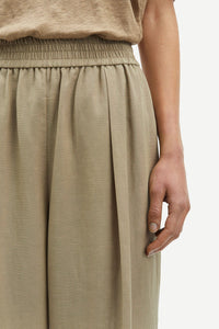 SAJULIA TROUSERS | LIGHT OLIVE SAMSOE SAMSOE