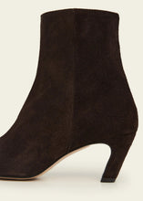 Load image into Gallery viewer, XENA SUEDE BOOT | CHOCOLATE FLATTERED