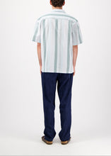 Load image into Gallery viewer, HOSTAS SS SHIRT | GREEN CASTART