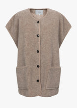 Load image into Gallery viewer, INES TEDDY OVERSIZED JACKET | TAUPE AME