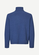 Load image into Gallery viewer, ISAK KNIT TURTLENECK | TRUE NAVY SAMSOE SAMSOE