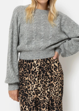 Charger l&#39;image dans la galerie, LYS MIDI SKIRT | LEOPARD PRINT AME