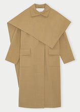 Load image into Gallery viewer, RORY COAT | WOOD HERSKIND