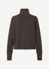 Charger l&#39;image dans la galerie, NOLA CASHMERE TURTLENECK | CHOCOLATE TORTE SAMSOE SAMSOE