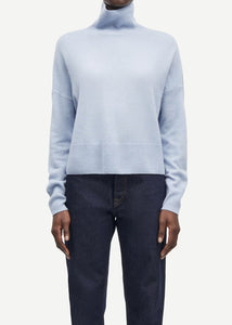 NOLA TURTLENECK | PEARL BLUE SAMSOE SAMSOE