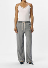 Load image into Gallery viewer, OBFRAME MW PANTS | LIGHT GREY DENIM