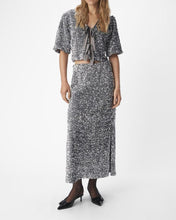 Charger l&#39;image dans la galerie, OBKINNE HW LONG SKIRT | ASPHALT/SILVER SEQUIN OBJECT