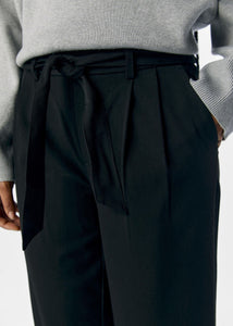 OBLISA STRAIGHT TIE PANT | BLACK