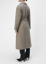 Charger l&#39;image dans la galerie, OBJPISA LONG COAT NOOS |  DESERT TAUPE OBJECT