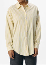 Load image into Gallery viewer, OBJTUTTA SHIRT | WHITE STRIPES DAFFODIL OBJECT