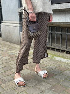 OITA SUEDE LEATHER | ANTIQUE WHITE BIRKENSTOCK AT MELLOW CONCEPT BRUSSELS