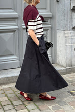 Load image into Gallery viewer, PHEOBES SKIRT | BLACK BY MALENE BIRGER