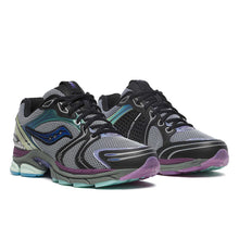 Load image into Gallery viewer, PROGRID TRIUMPH 4 | NAVY/HOLOGRAPHIC SAUCONY