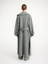 Charger l&#39;image dans la galerie, TRULLEM COAT | GREY MEL BY MALENE BIRGER