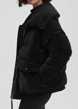 Load image into Gallery viewer, ROSEVILLE SHORT PUFFER | BLACK VARLEY