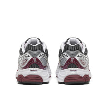 Load image into Gallery viewer, PROGRID OMNI 9 | WHITE MAROON SAUCONY