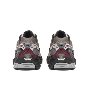 PROGRID OMNI 9 | TAN/MAROON SAUCONY