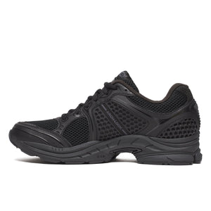 PROGRID TRIUMPH 4 | BLACK SAUCONY