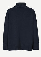 Load image into Gallery viewer, SAKEIKU TURTLENECK | SALUTE SAMSOE SAMSOE