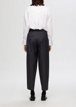 Load image into Gallery viewer, SLFLUAH BARREL WOOL PANT | DARK GREY SELECTED