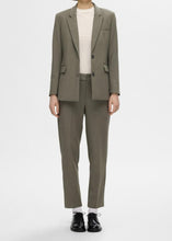 Load image into Gallery viewer, SLFRITA LS CLASSIC BLAZER | KALAMATA SELECTED