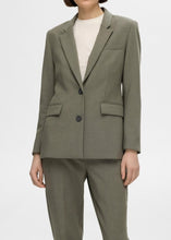 Load image into Gallery viewer, SLFRITA LS CLASSIC BLAZER | KALAMATA SELECTED