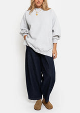 Load image into Gallery viewer, ULLA OVERSIZED SWEATSHIRT | MARLED GREY AME