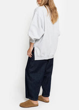 Load image into Gallery viewer, ULLA OVERSIZED SWEATSHIRT | MARLED GREY AME