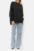 Charger l&#39;image dans la galerie, ULLA OVERSIZED SWEATSHIRT | BLACK AME