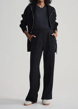 Charger l&#39;image dans la galerie, THE WIDE LEG PANT | BLACK VARLEY