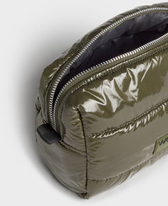 TOILETRY BAG | CYPRESS GLOSSY WOUF