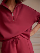 Load image into Gallery viewer, Varley HAWLEY HALF ZIP SWEAT | RICH RASPBERRY