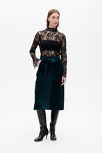 Load image into Gallery viewer, MEENA BLOUSE | BLACK
