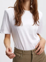Load image into Gallery viewer, SHILOHGZ T-SHIRT | BRIGHT WHITE FROM GESTUZ