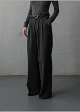 Load image into Gallery viewer, Club l’Avenir amari — worn view without face