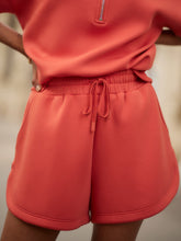 Load image into Gallery viewer, Varley COULTER HIGH RISE SHORT 3.5 | SUMMER FIG