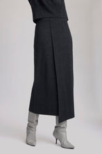 Charger l&#39;image dans la galerie, MANZIGZ SKIRT | DEEP GRAPHITE MELANGE GESTUZ