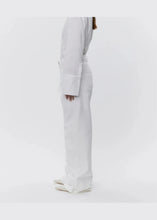 Load image into Gallery viewer, DAY Birger et Mikkelsen Elijah Denim | Winter White Denim – alternate view 7