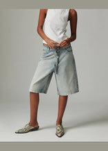 Load image into Gallery viewer, DAY Birger et Mikkelsen Elijah Shorts | Light Blue Washed – alternate view 4