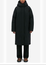Load image into Gallery viewer, SAIRA JACKET | BLACK