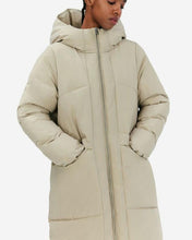 Charger l&#39;image dans la galerie, ELSIE HEAVY WINTER JACKET | SAND GREY ELVINE