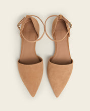 Load image into Gallery viewer, Frankie Suede Cognac – Flattered