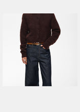 Load image into Gallery viewer, Gestuz Gzdebbie Short Cardigan In Plum Melange – worn view