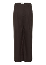 Load image into Gallery viewer, Gestuz Gzpaula Mw Wide Pants In Molé – front product view