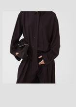 Load image into Gallery viewer, Gestuz Gzschany Shirt In Deep Plum – worn view